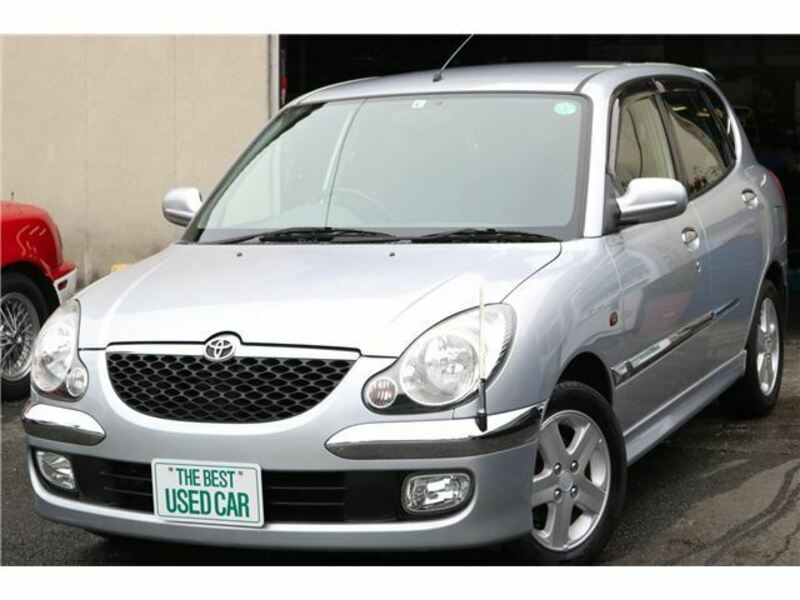 TOYOTA DUET