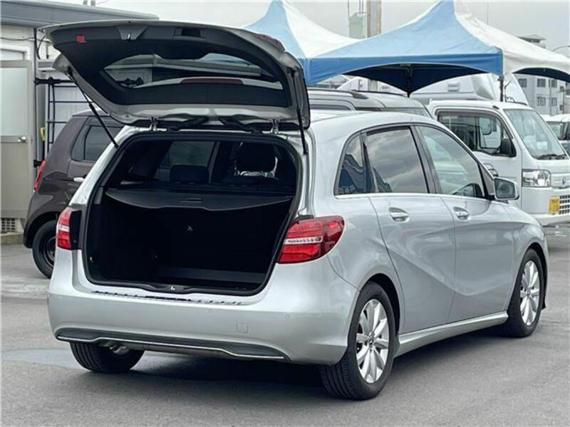 B-CLASS