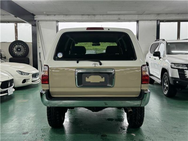 HILUX SURF