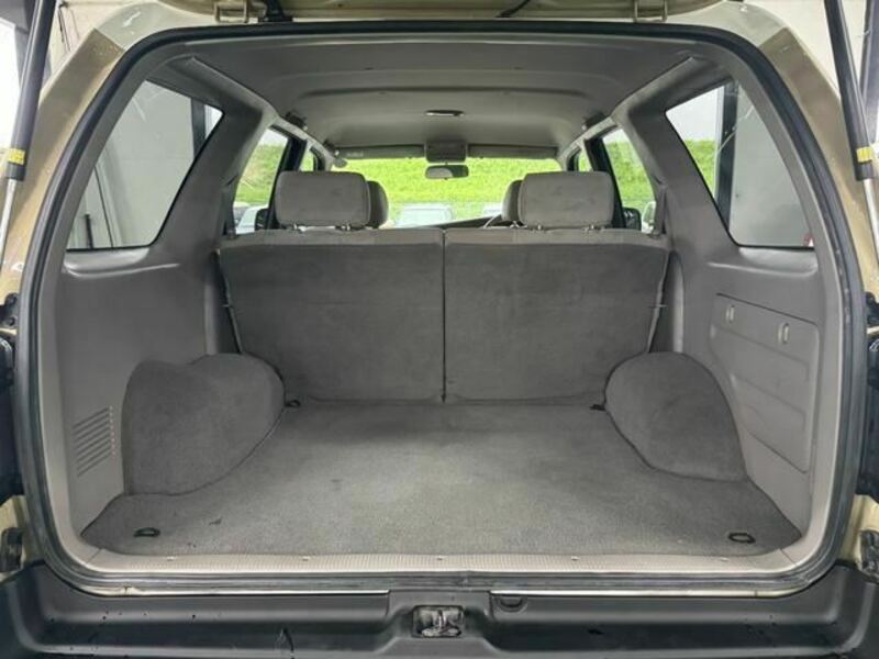 HILUX SURF