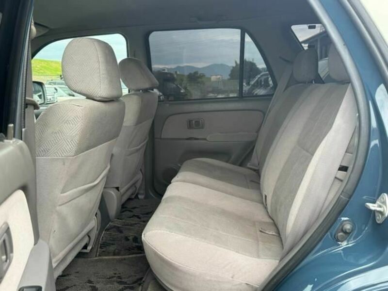 HILUX SURF