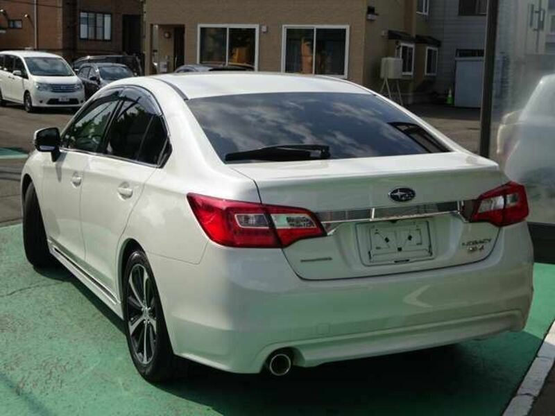 LEGACY B4