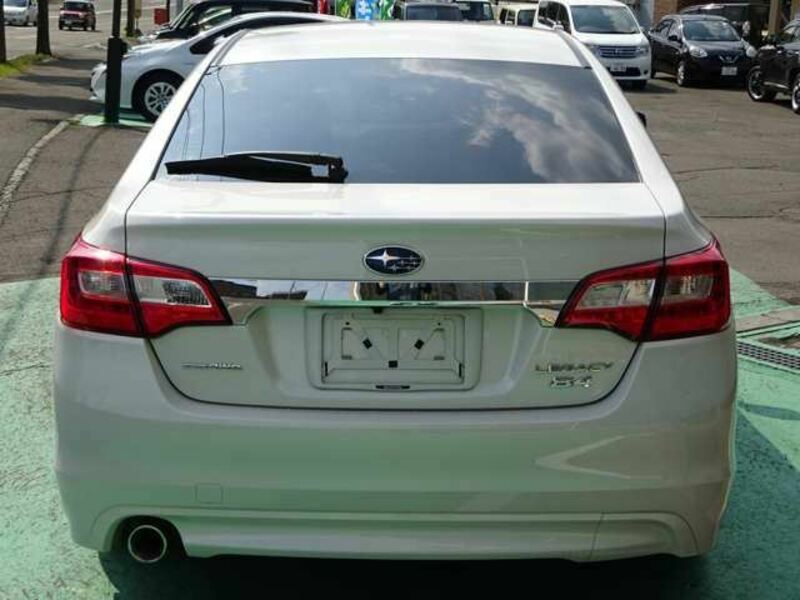 LEGACY B4
