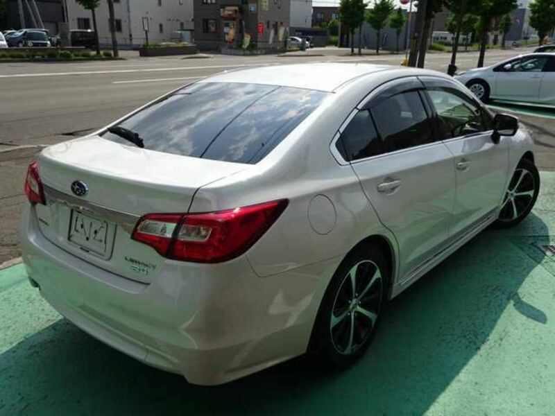 LEGACY B4