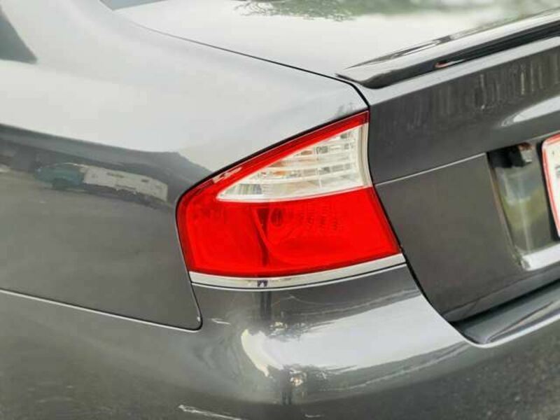 LEGACY B4