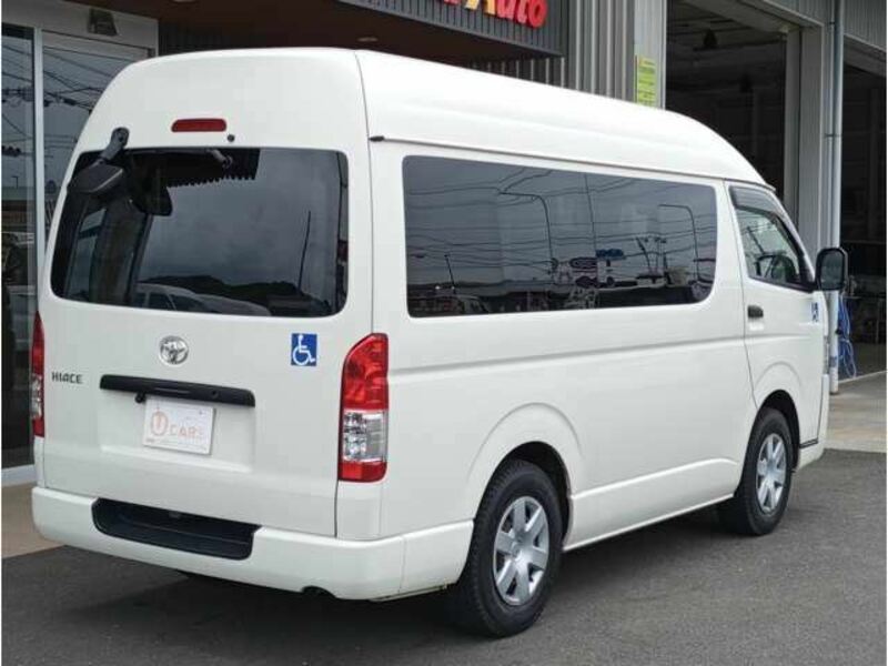 HIACE VAN