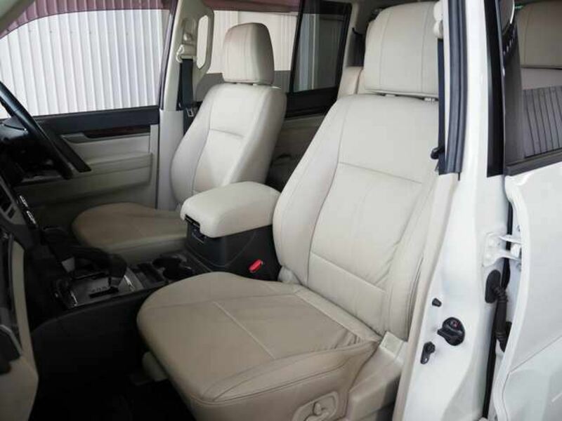 PAJERO