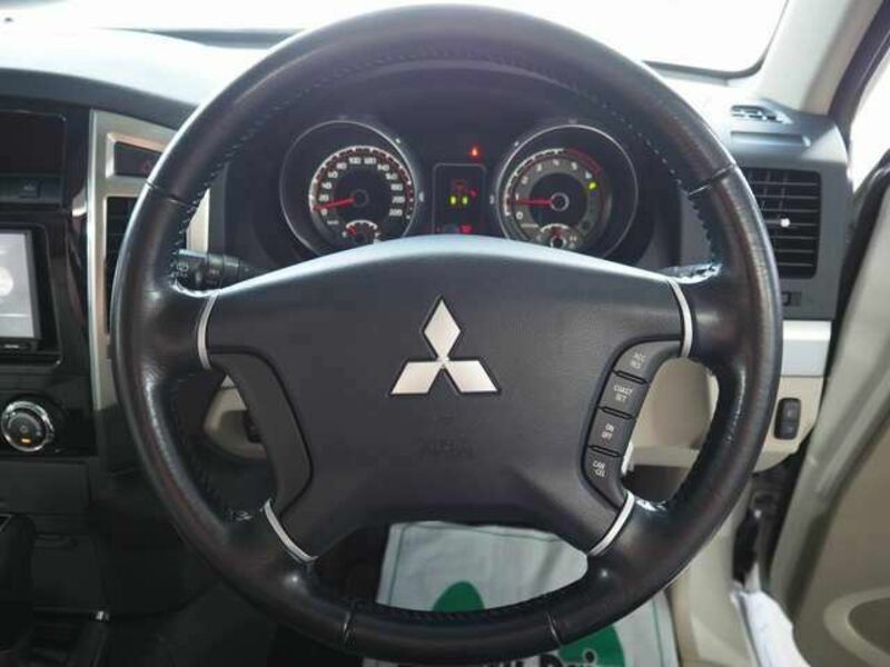 PAJERO