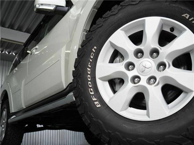PAJERO