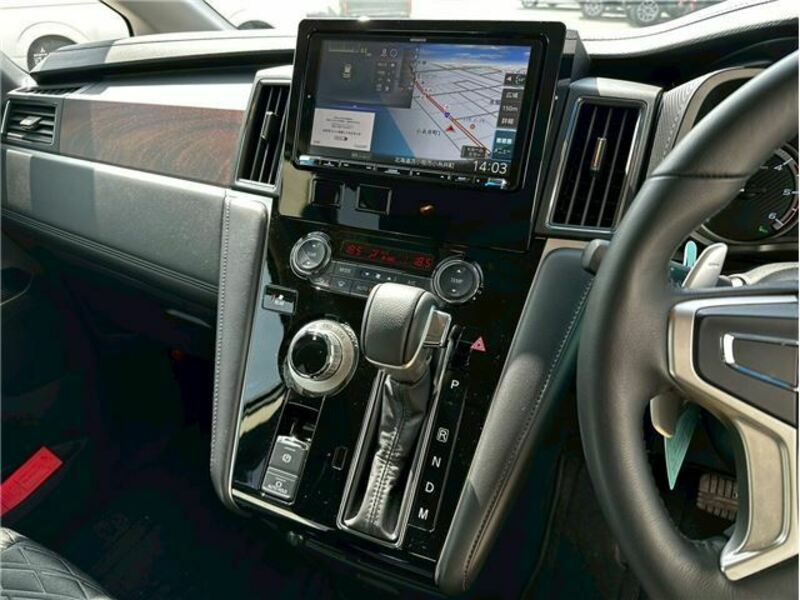 DELICA D5