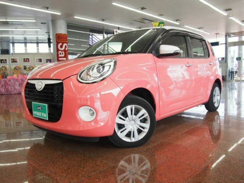 DAIHATSU BOON