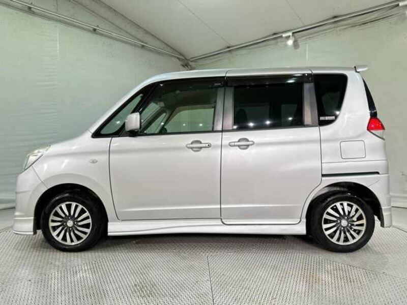 DELICA D2