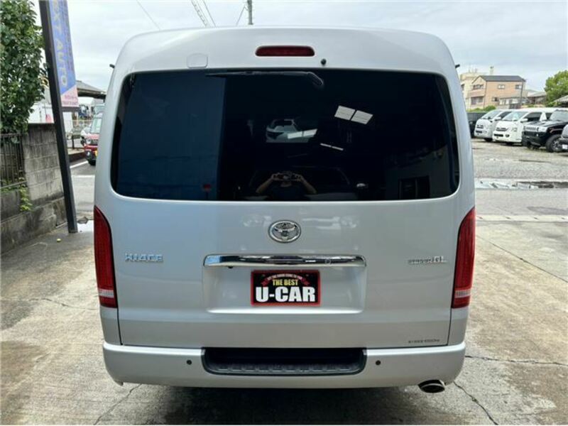 HIACE VAN