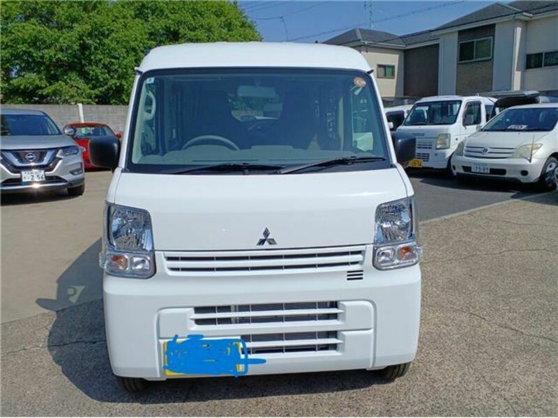 MITSUBISHI MINICAB VAN