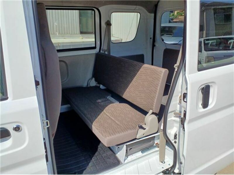 MINICAB VAN