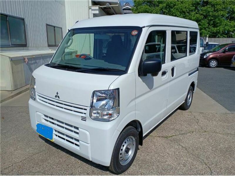 MINICAB VAN