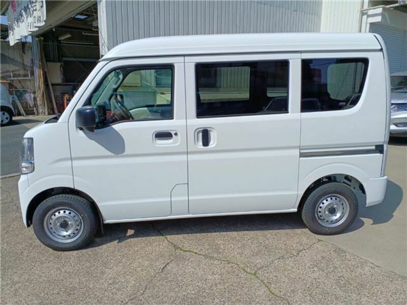 MINICAB VAN