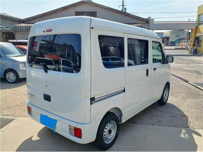 MINICAB VAN