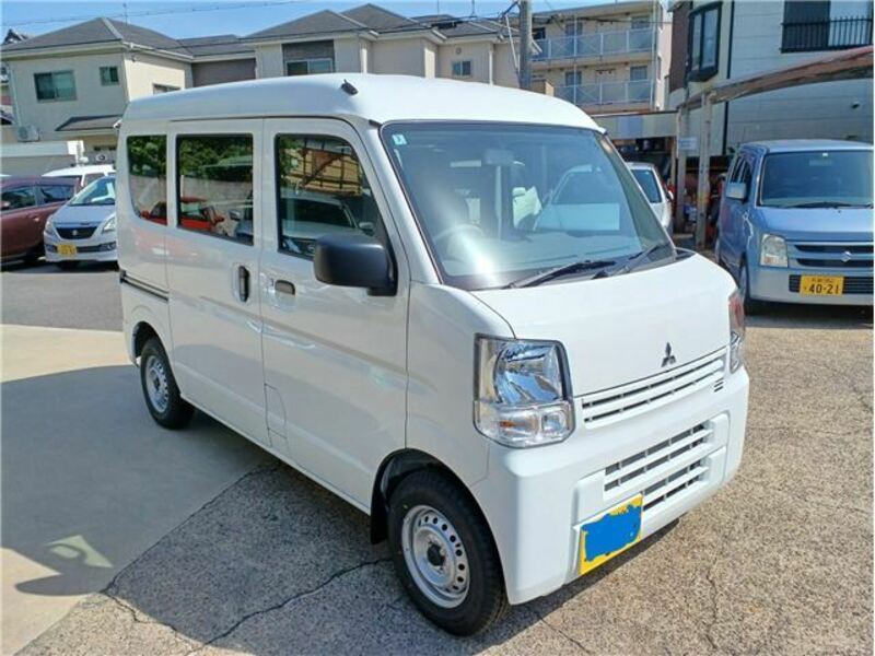 MINICAB VAN