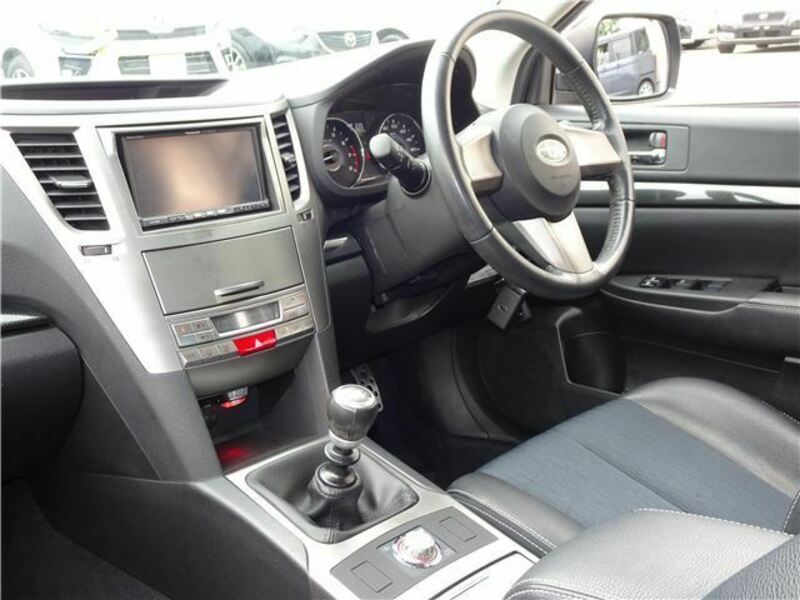 LEGACY B4