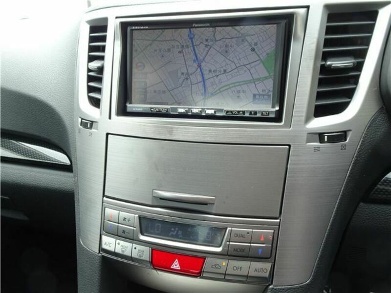 LEGACY B4