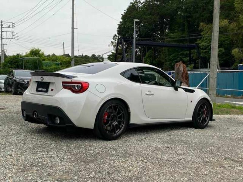 86