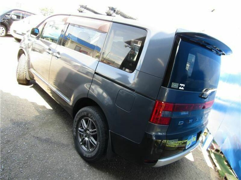 DELICA D5