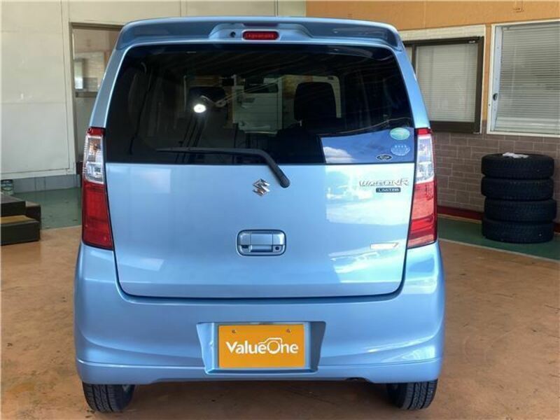 WAGON R