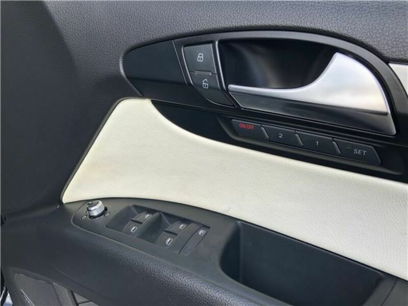Q7