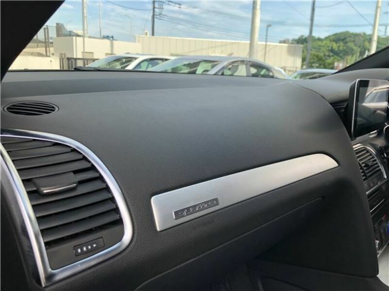 Q7