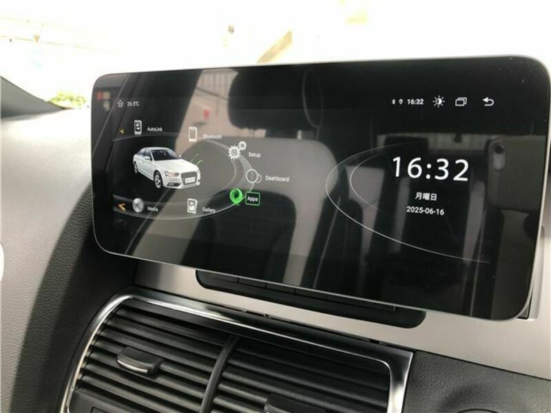 Q7