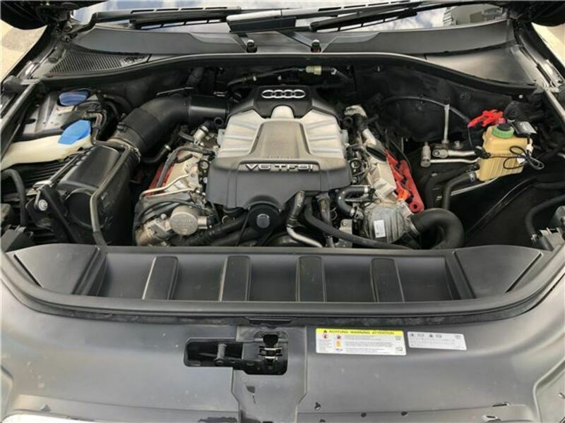 Q7