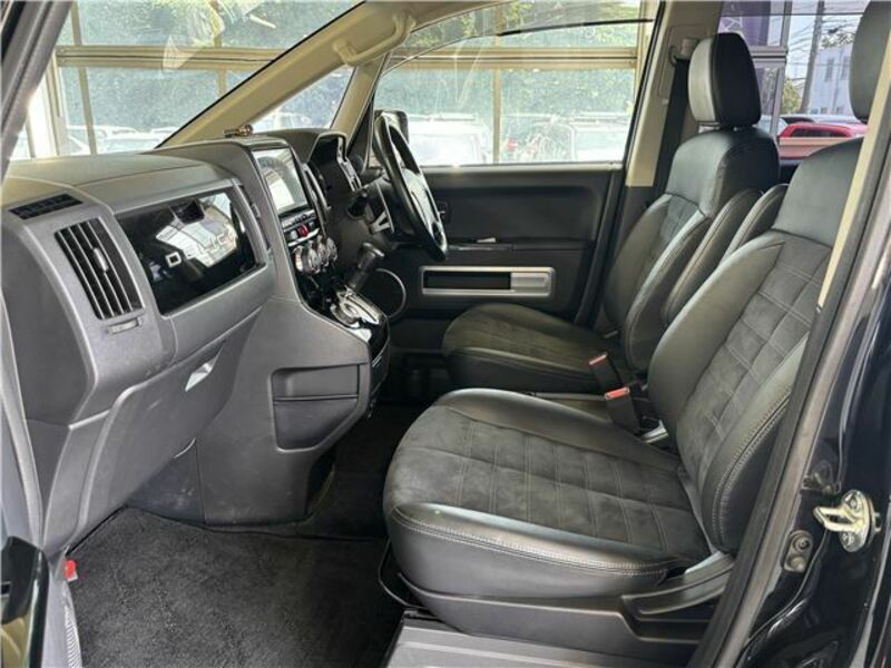 DELICA D5