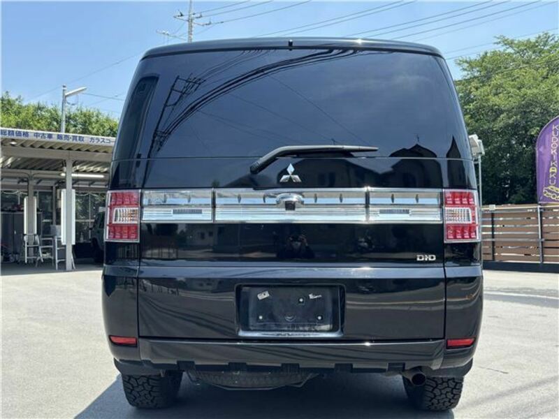 DELICA D5