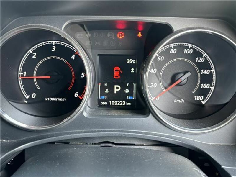 DELICA D5