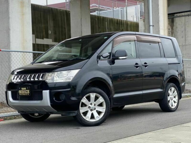 MITSUBISHI DELICA D5
