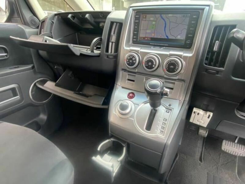 DELICA D5