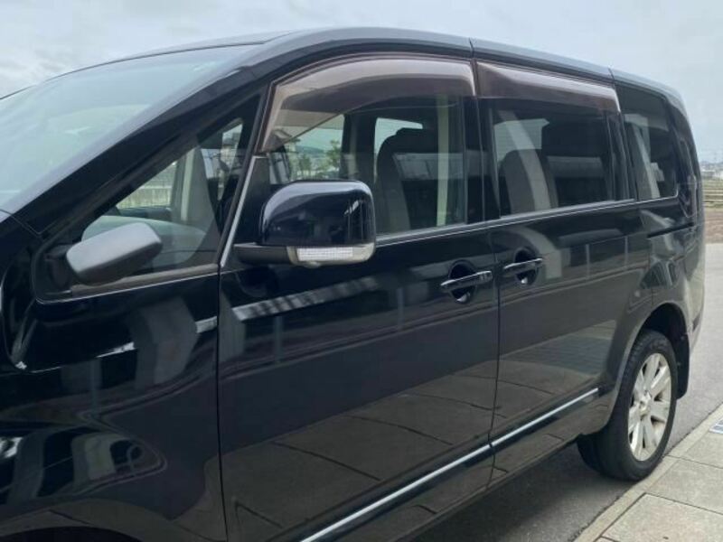 DELICA D5