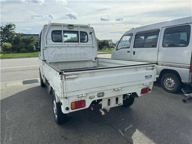 CARRY TRUCK