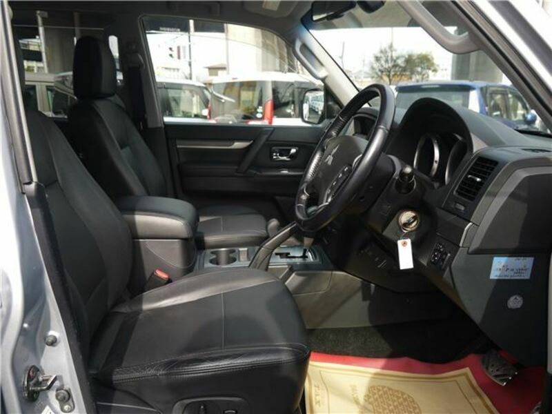PAJERO