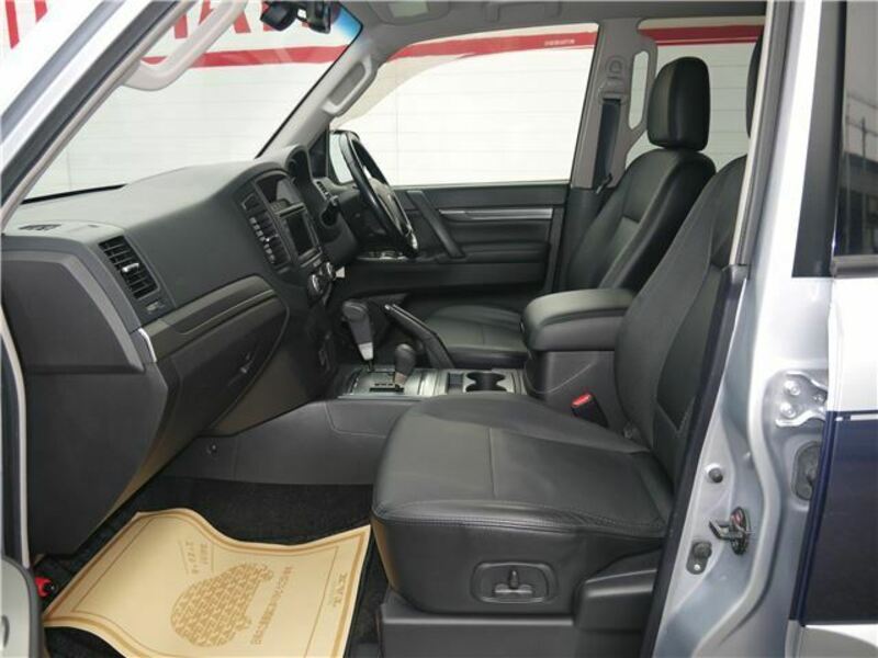 PAJERO