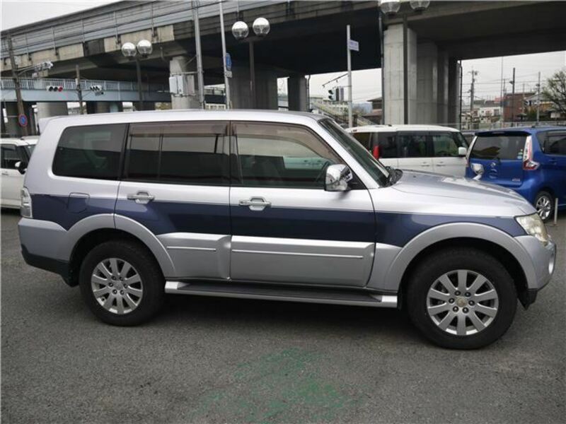 PAJERO