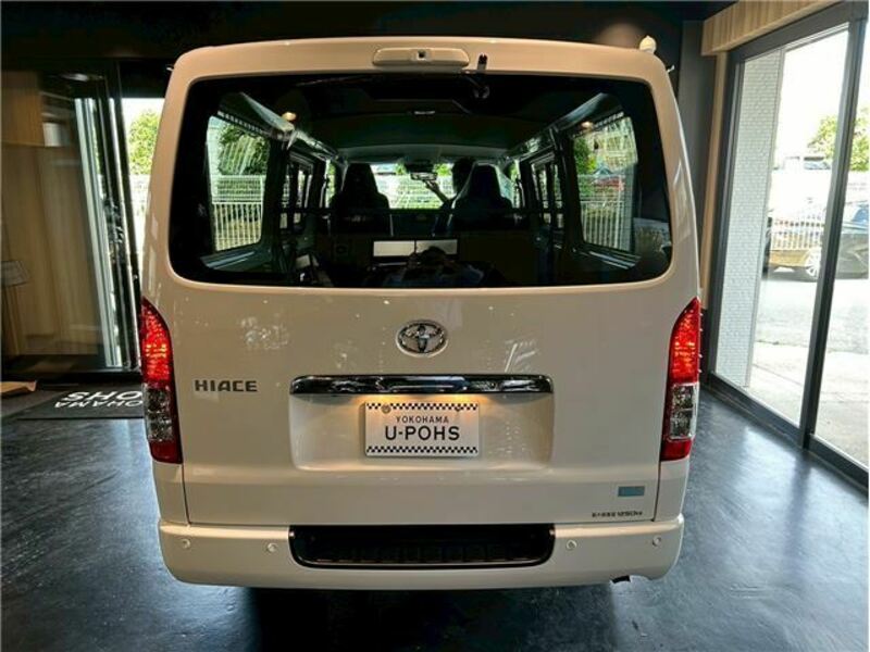 HIACE VAN