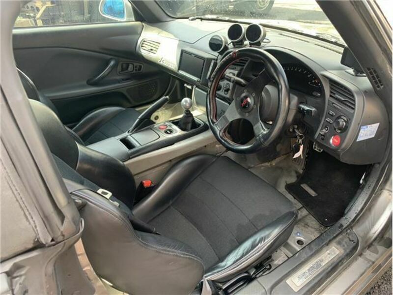 S2000