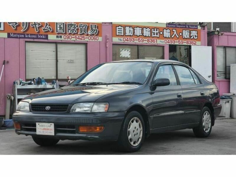 TOYOTA CORONA