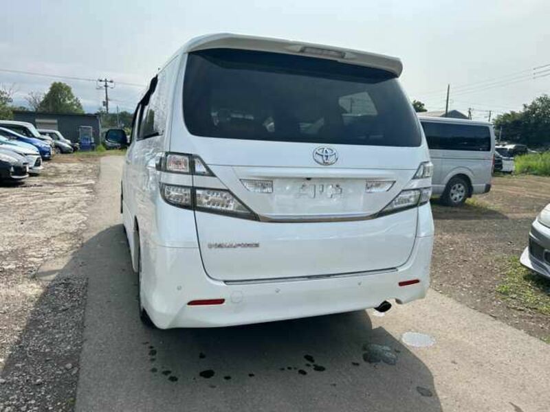 VELLFIRE