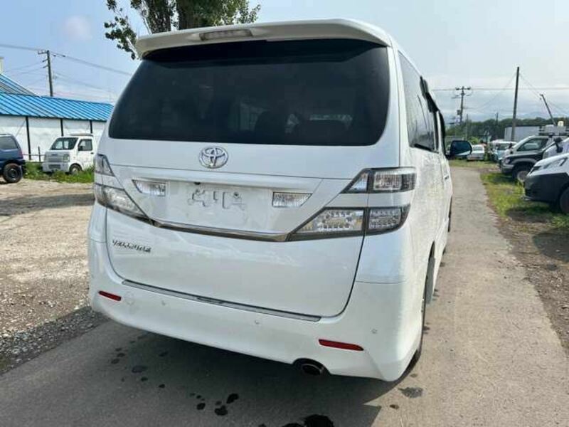 VELLFIRE
