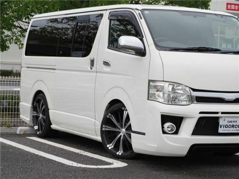 HIACE VAN