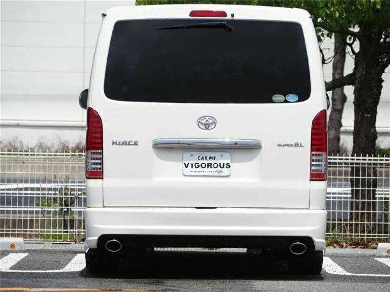 HIACE VAN