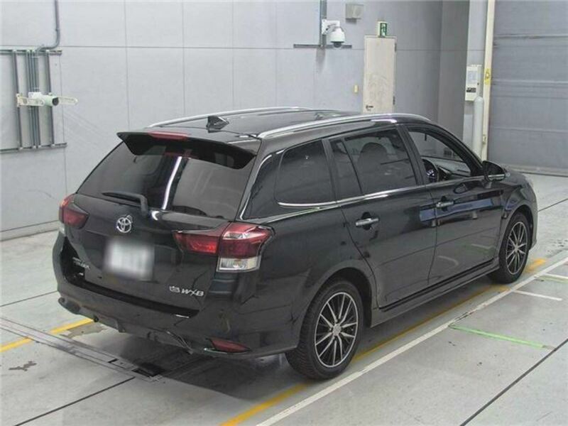 COROLLA FIELDER